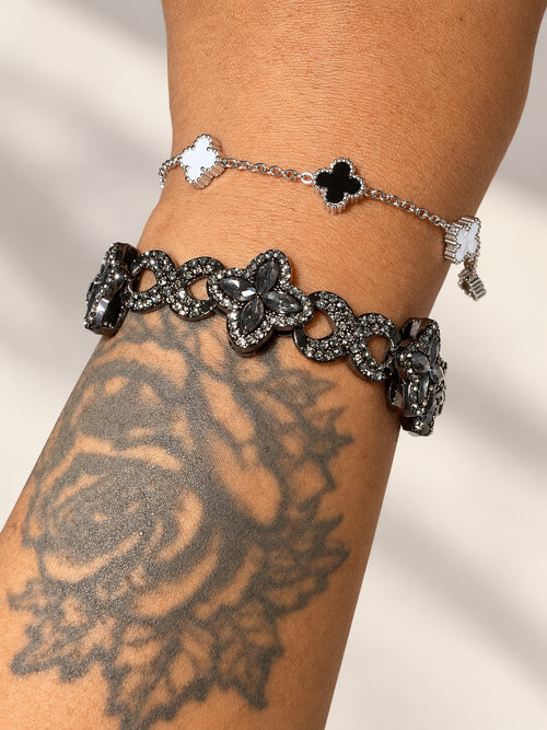 Black Clover Crystal Stack